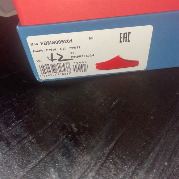 Red Marni Slides - Picture 3 of 3